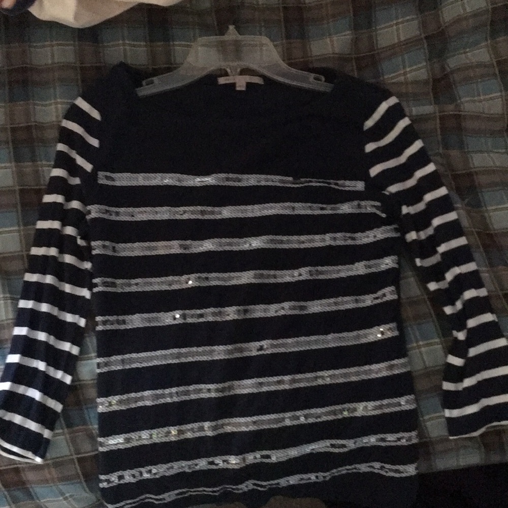 3 quarter sleeve shirt